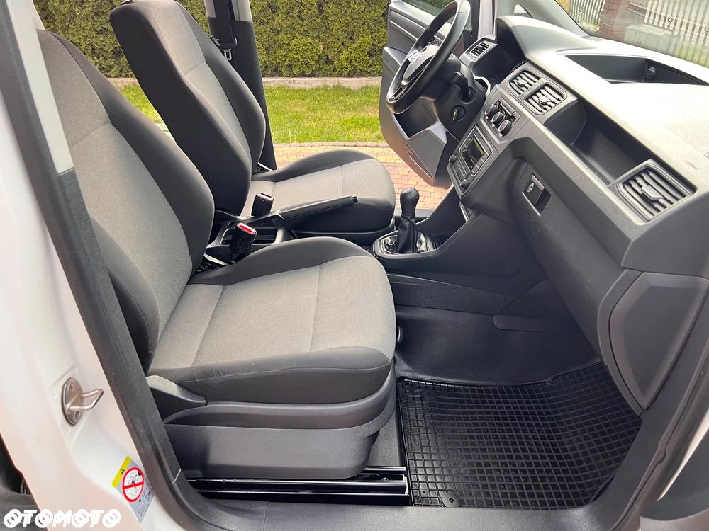 Volkswagen Caddy 2.0 TDI Comfortline - 16