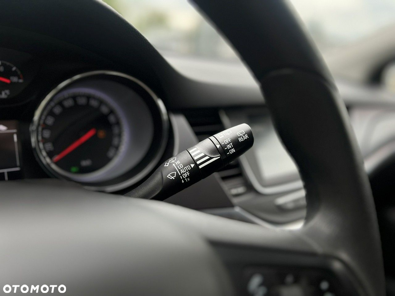 Opel Astra V 1.6 CDTI Dynamic S&S - 29
