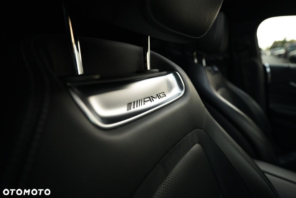Mercedes-Benz AMG GT 43 4-Matic+ - 8