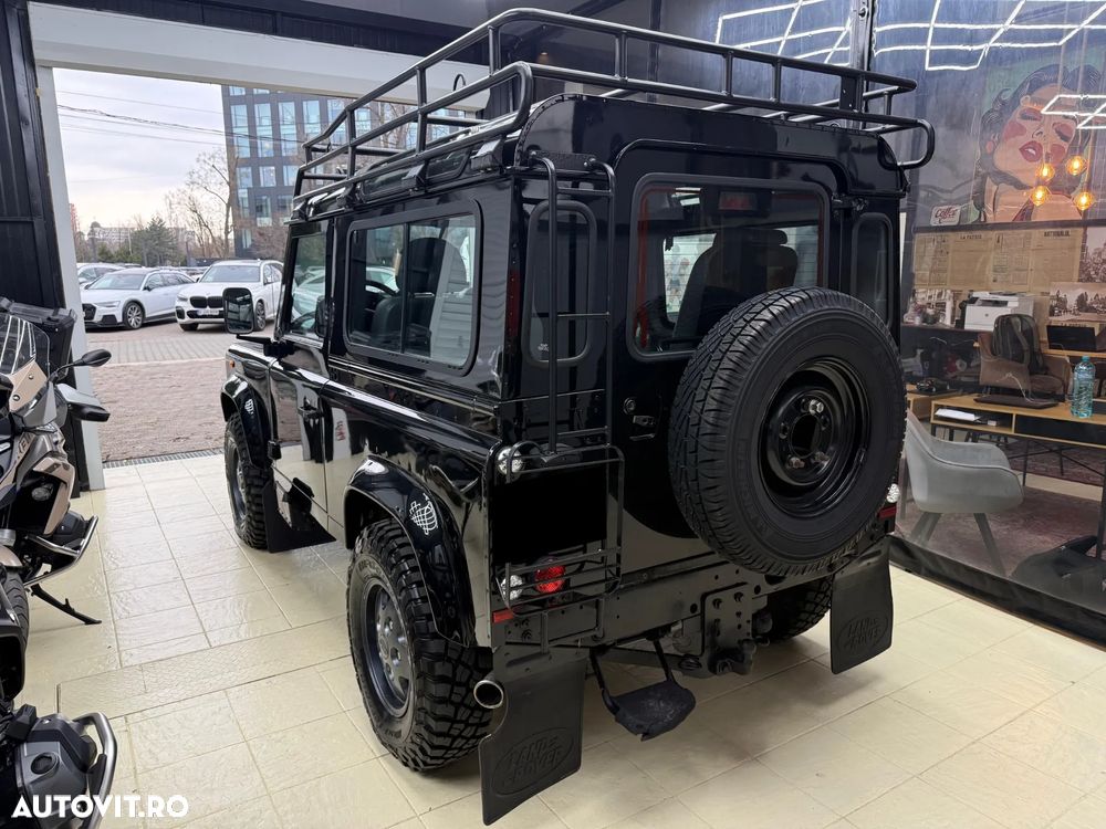 Land Rover Defender 90 2.4TD S/TOP - 4