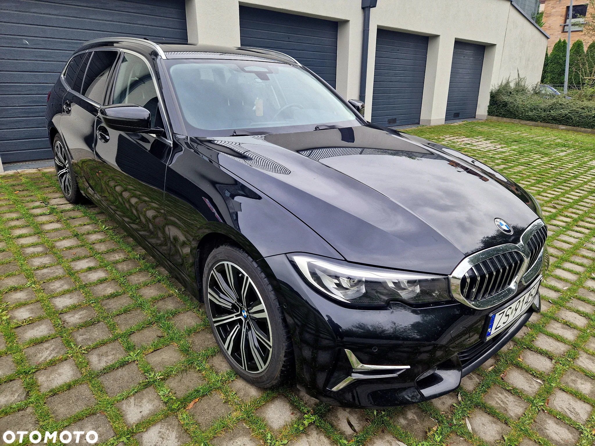 BMW Seria 3 320d xDrive Luxury Line sport - 17