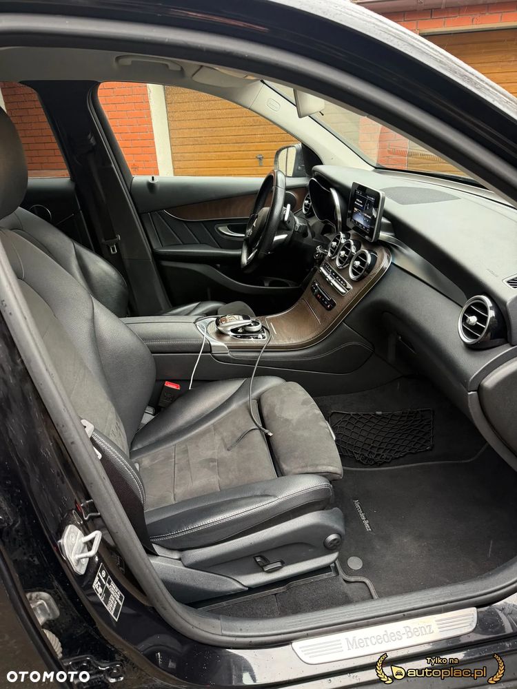 Mercedes-Benz GLC - 2