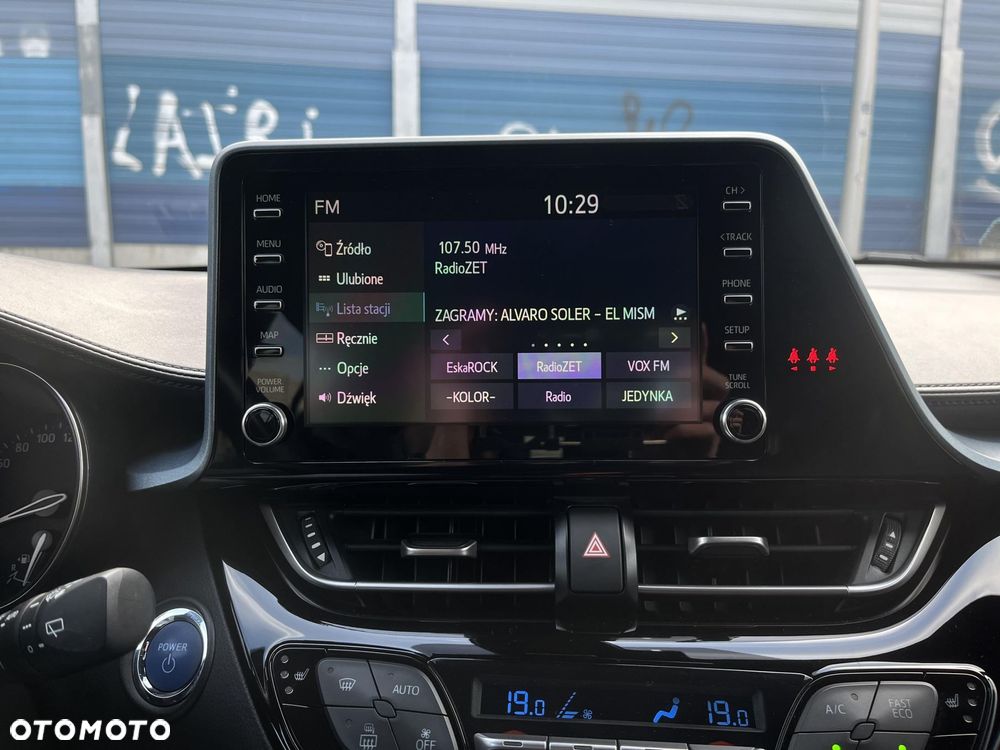 Toyota C-HR 1.8 Hybrid Style - 18