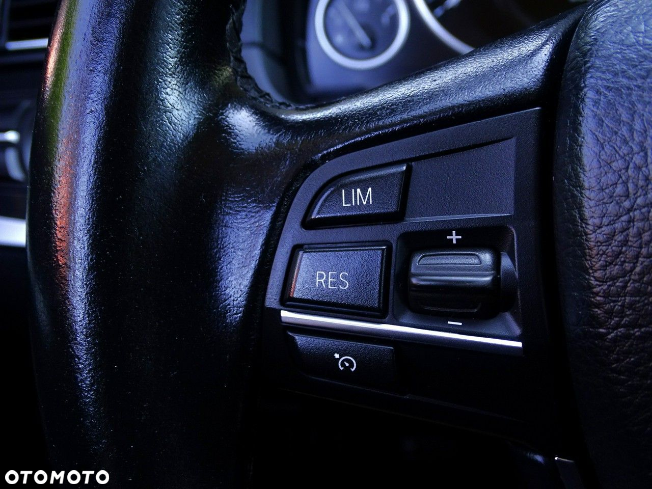 BMW Seria 5 - 25