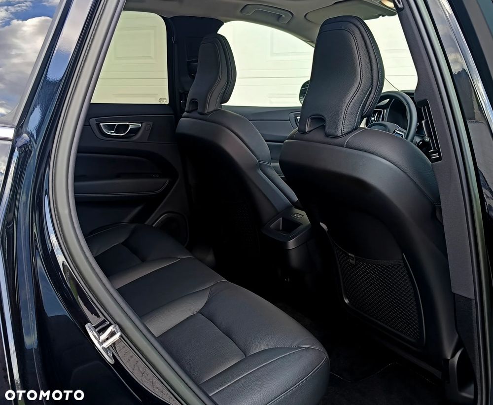 Volvo XC 60 B4 D AWD Geartronic Inscription - 21