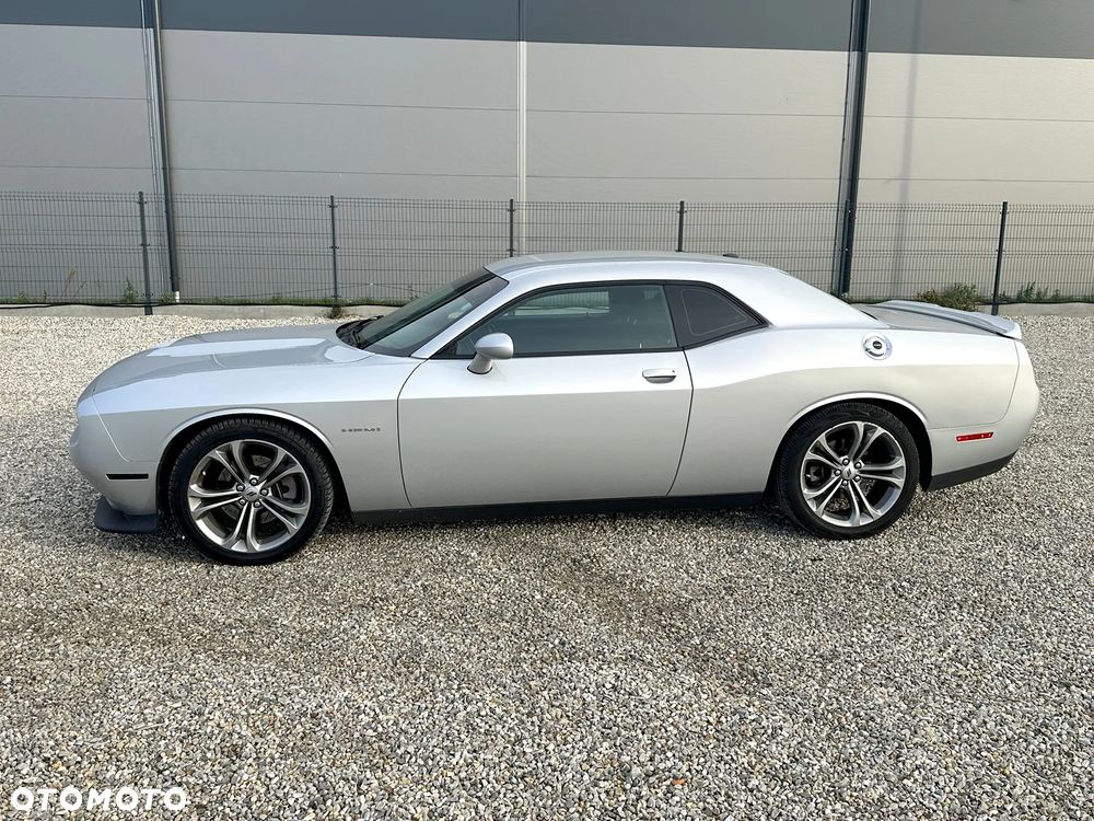 Dodge Challenger 5.7 R/T - 10