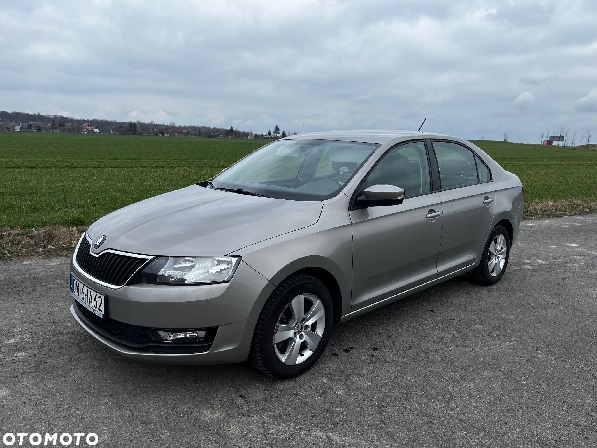 Skoda RAPID 1.0 TSI Ambition - 1