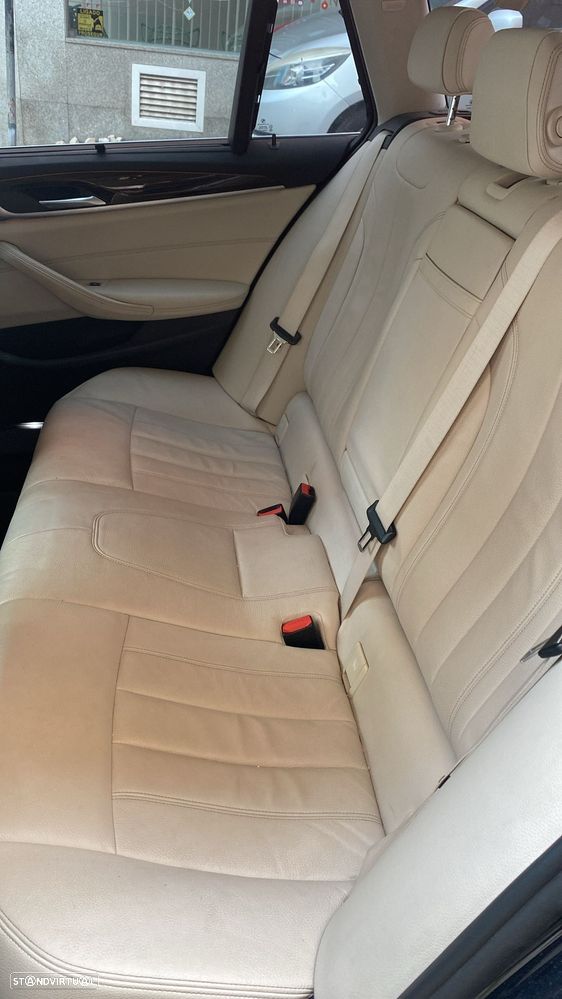 BMW 520 d Line Luxury Auto - 6