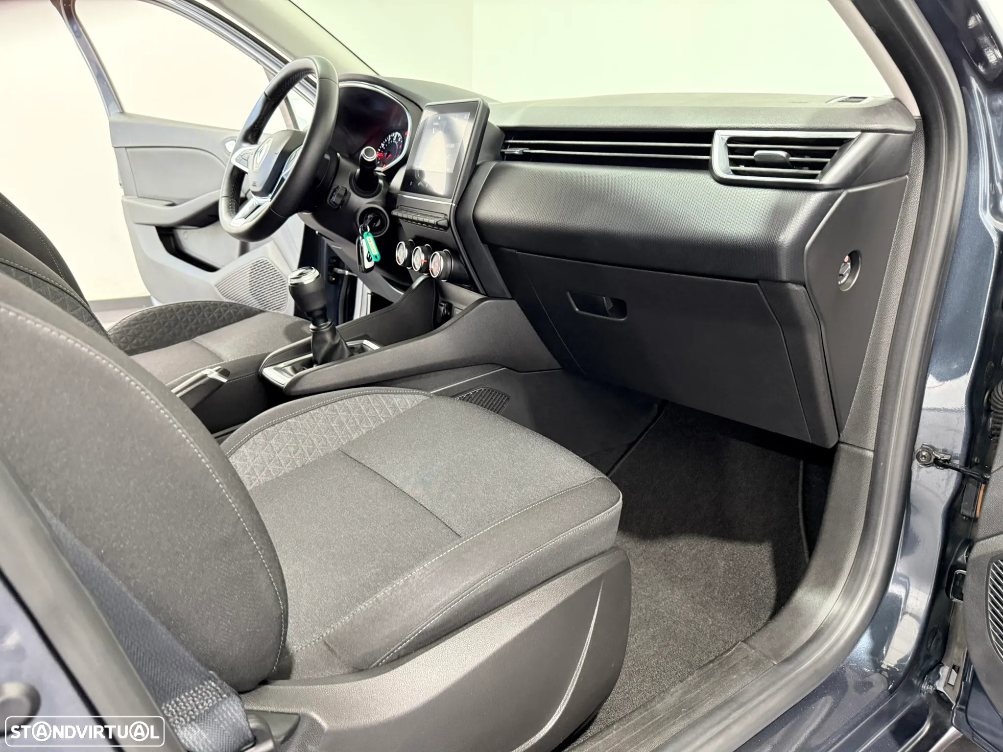 Renault Clio 1.0 TCe Exclusive - 36