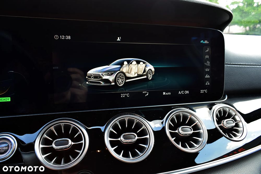 Mercedes-Benz AMG GT 43 4-Matic+ - 13