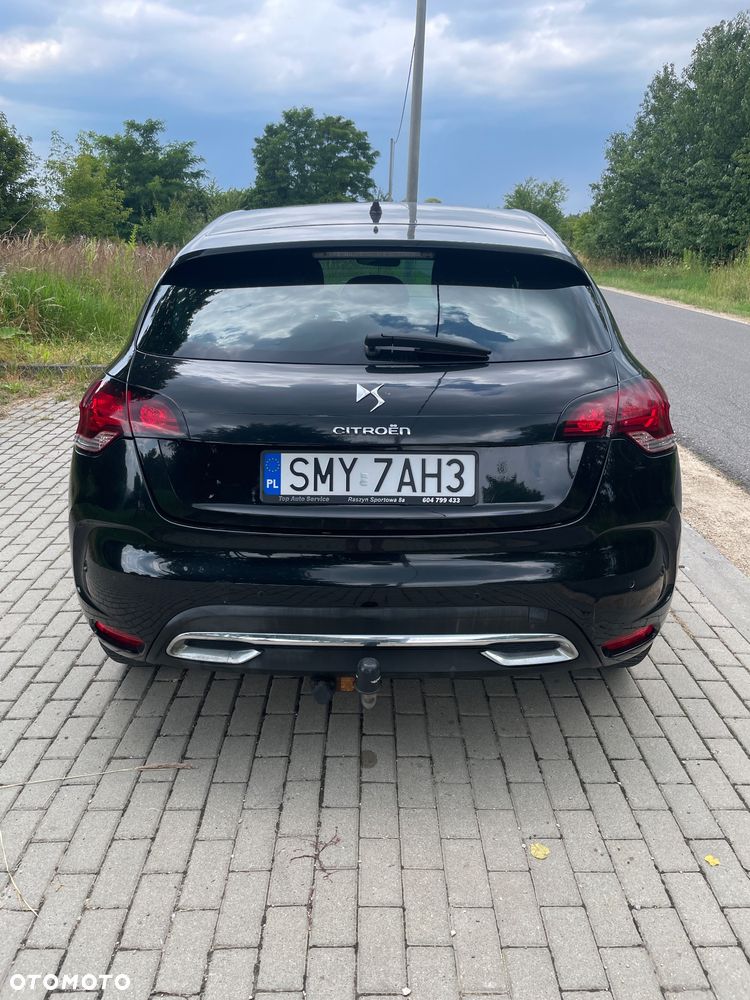 Citroën DS4 1.6 e-HDi SoChic MCP - 4