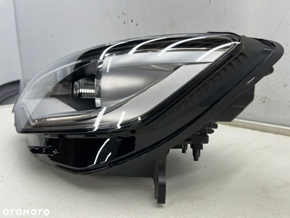 Lampa reflektor Audi A6 C7 11-18r. LEWA przednia kompletna BI Xenon nieskrętny Europa 4g0941005 - 9