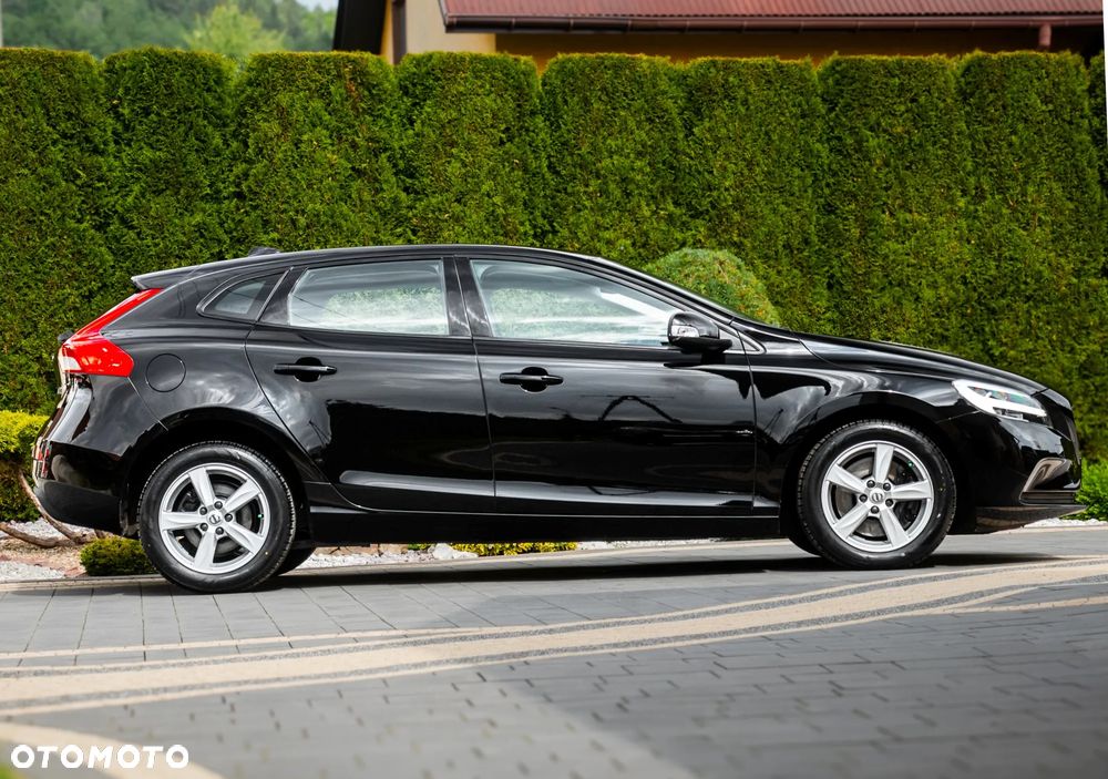 Volvo V40 T2 Drive-E Momentum - 6