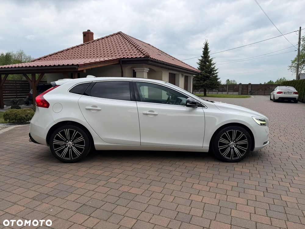 Volvo V40 D2 Inscription - 6