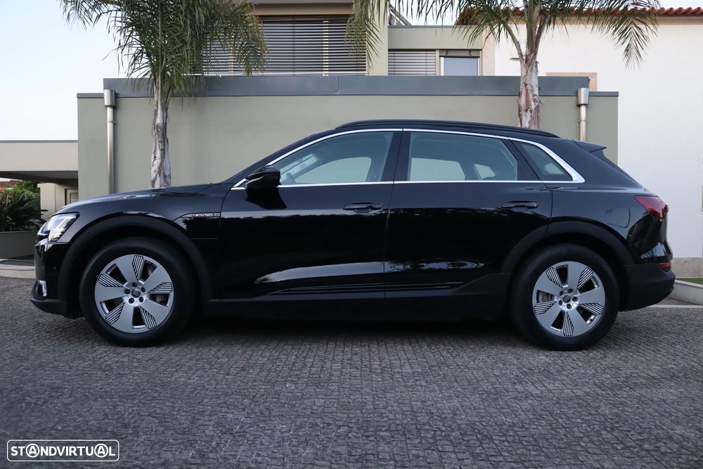 Audi e-tron 55 quattro - 47