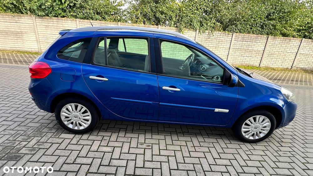 Renault Clio 1.2 16V 75 Collection - 30