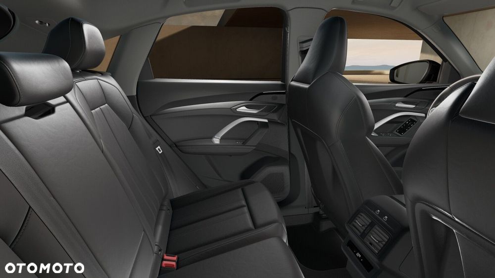 Audi Q5 Sportback - 8