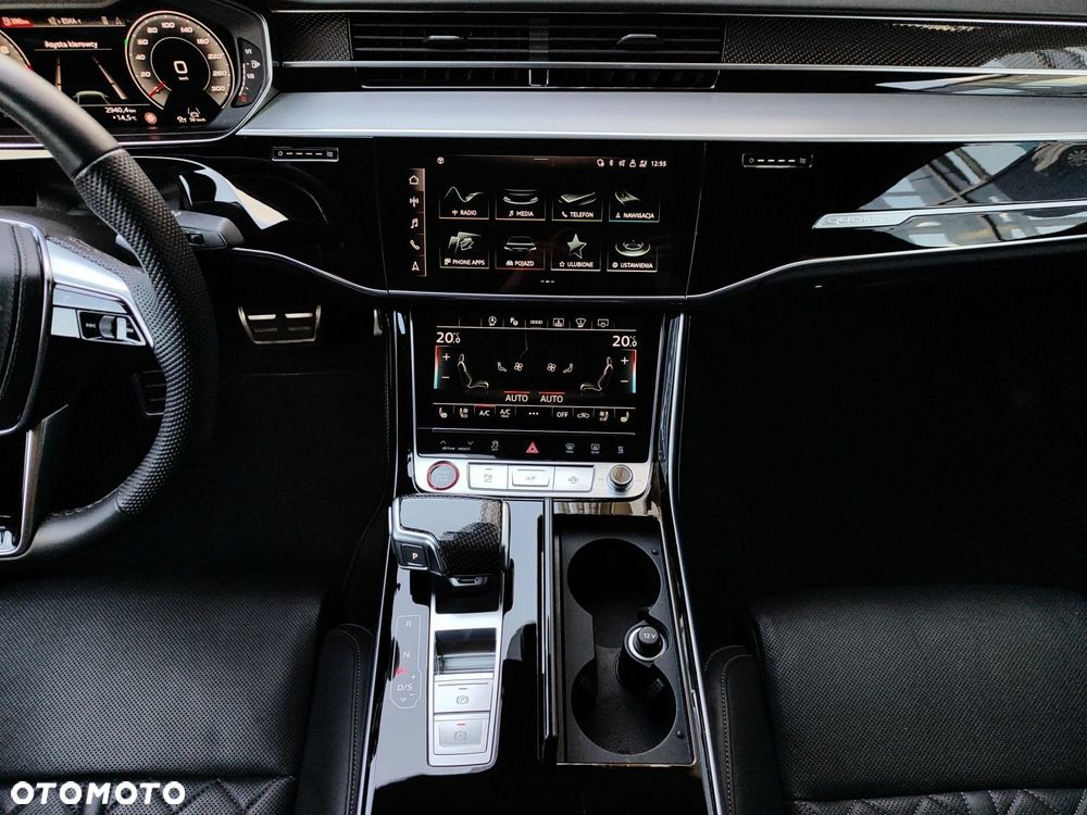 Audi S8 - 20