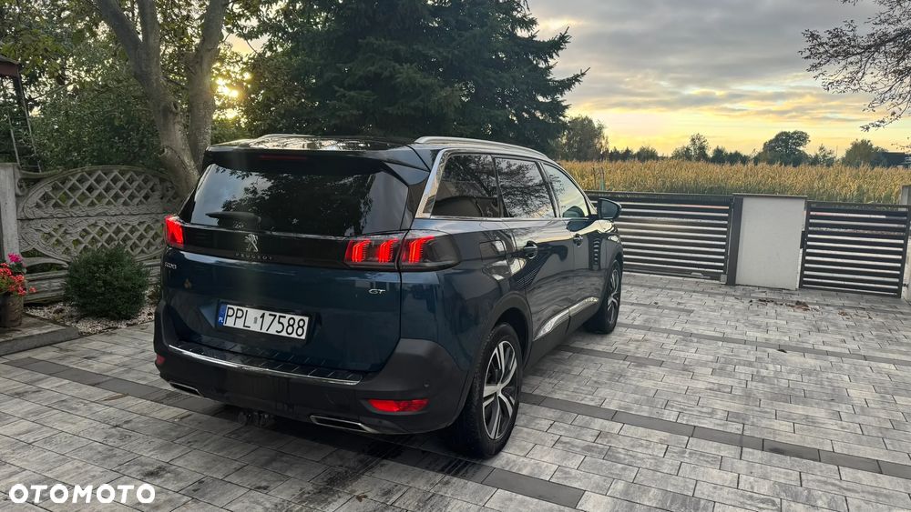 Peugeot 5008 - 9