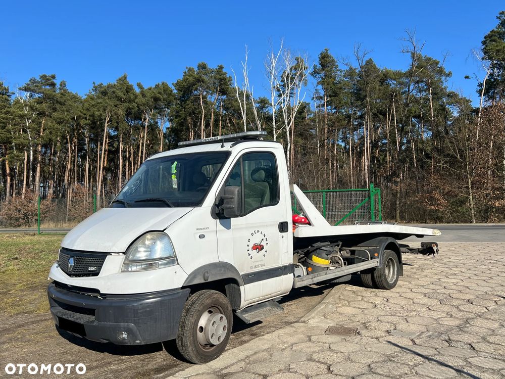 Renault Mascott