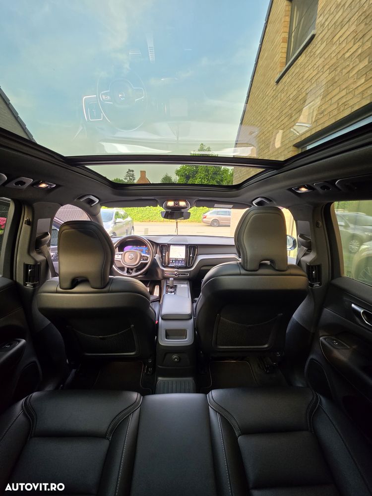 Volvo XC 60 T6 AWD Ultra Black Edition - 19