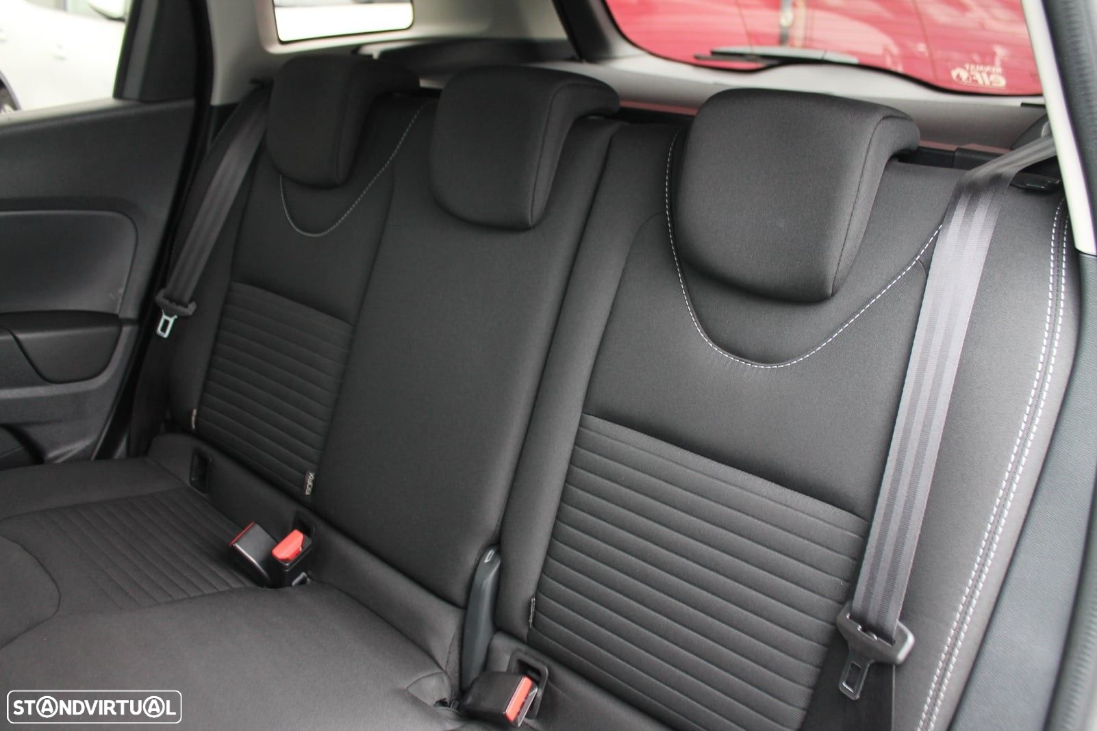 Renault Clio Sport Tourer 1.5 dCi Limited - 11