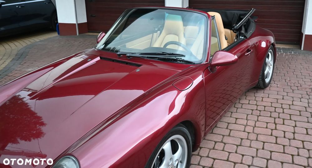 Porsche 911 Carrera - 21