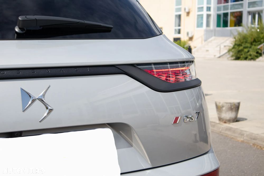 DS Automobiles DS 7 Crossback DS7 1.6 PHeV FWD 225 EAT8 PERFORMANCE LINE + - 16
