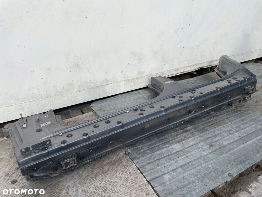 Prog lewy poszycie progu cwiartka lewa A52/7 SPACEGRAU BMW E70 X5 zdrowy - 6