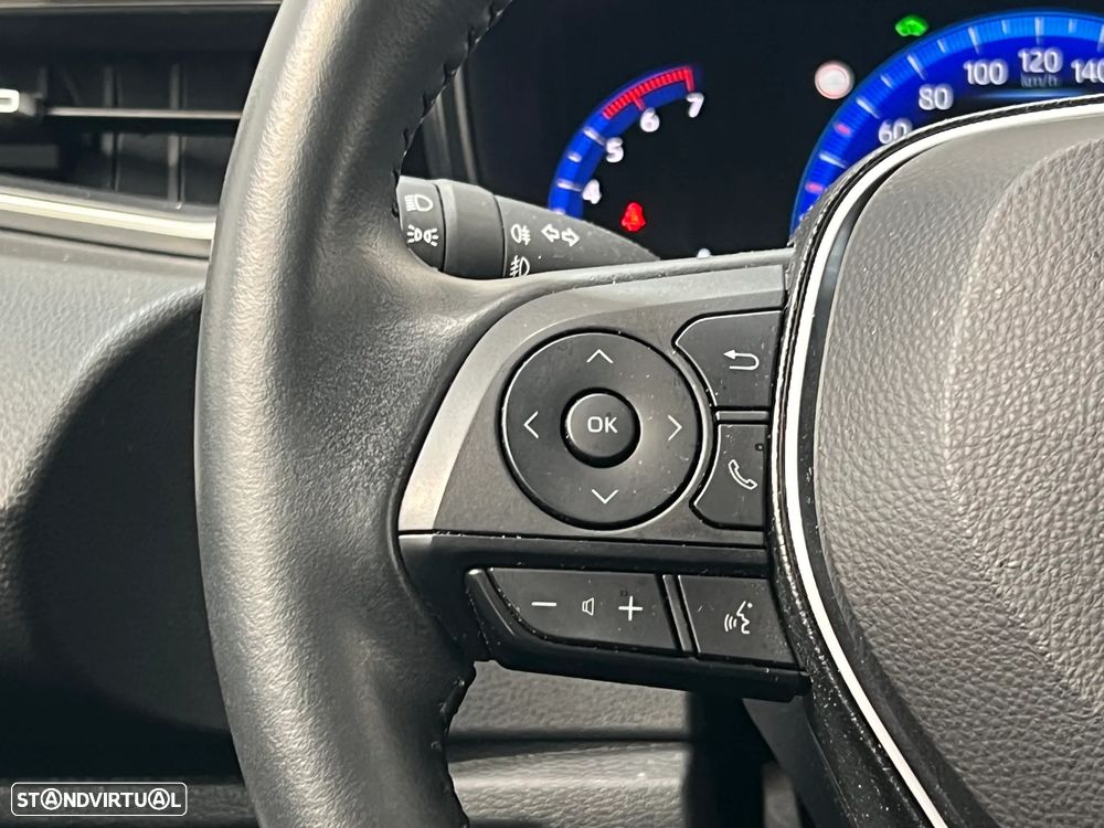 Toyota Corolla 1.8 Hybrid Comfort - 18