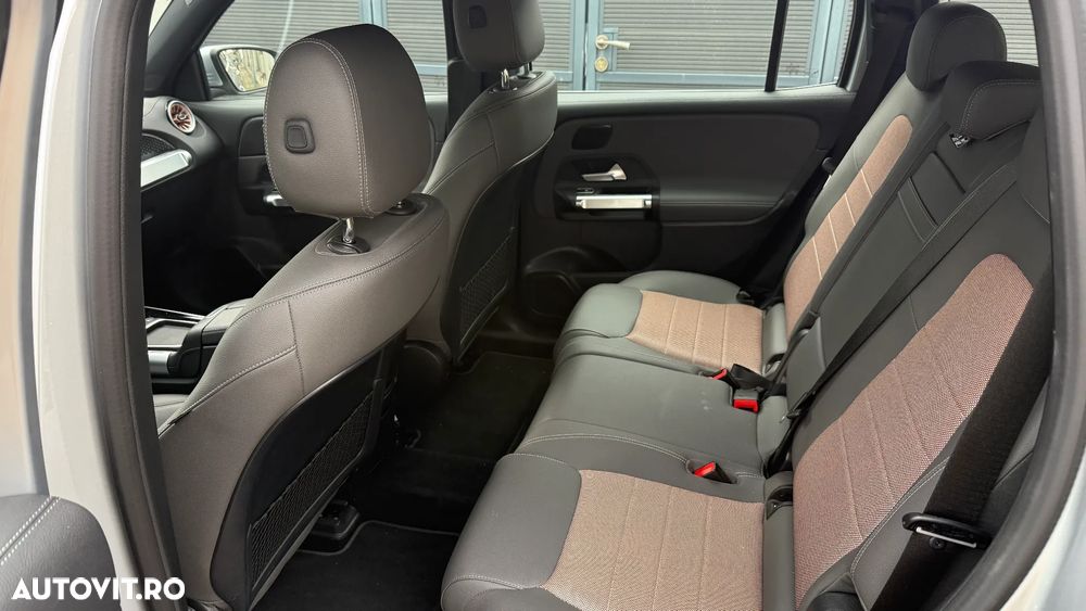 Mercedes-Benz EQB 300 4MATIC - 6