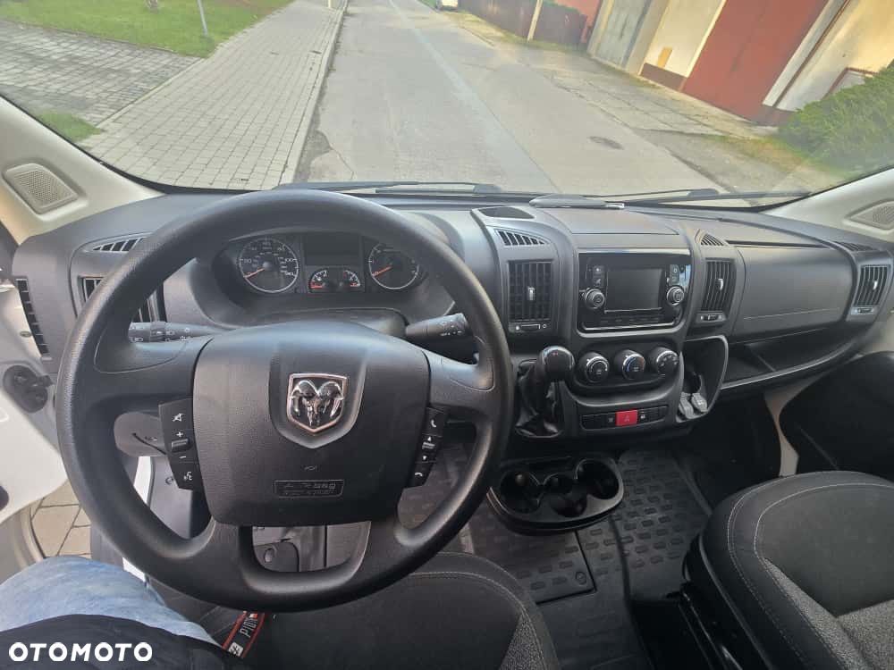 Dodge RAM PROMASTER 1500 - 17