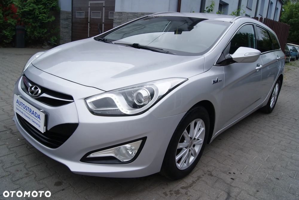 Hyundai i40 Kombi blue 1.7 CRDi Premium - 2