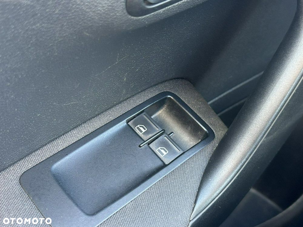 Volkswagen Polo - 14