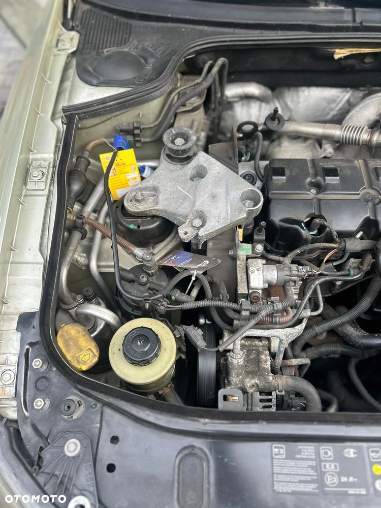 Renault Laguna - 9