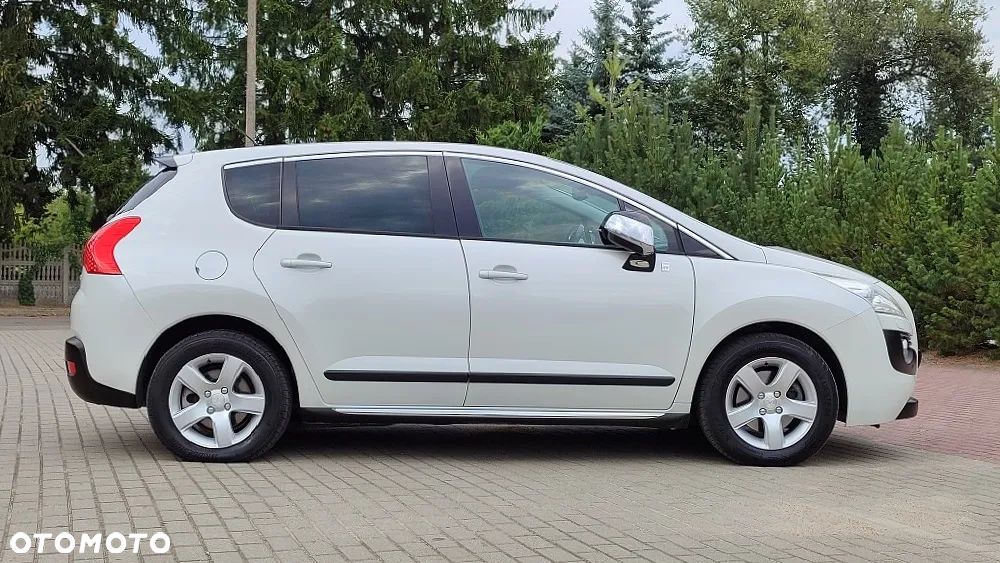 Peugeot 3008 2.0 HDi Allure - 21