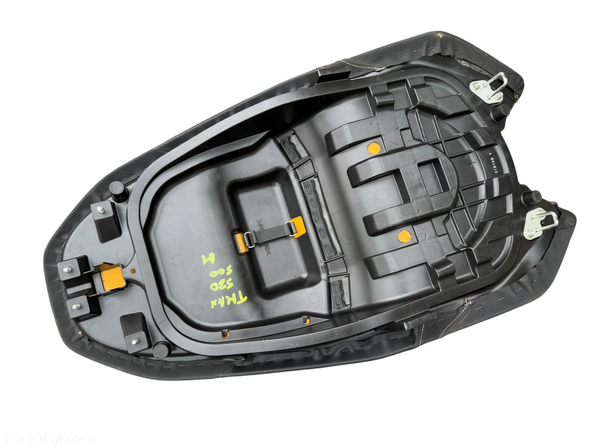 Siedzenie kanapa   Yamaha T-Max  530  560   TMAX    18-21 - 8