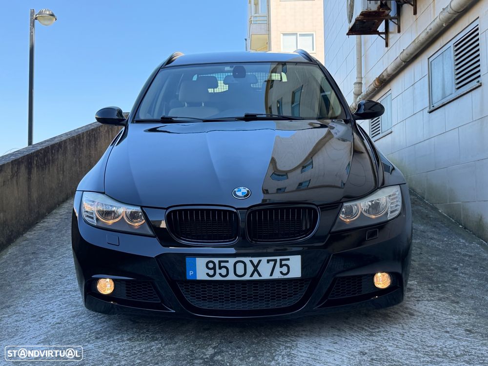 BMW 318 2010 photo 5