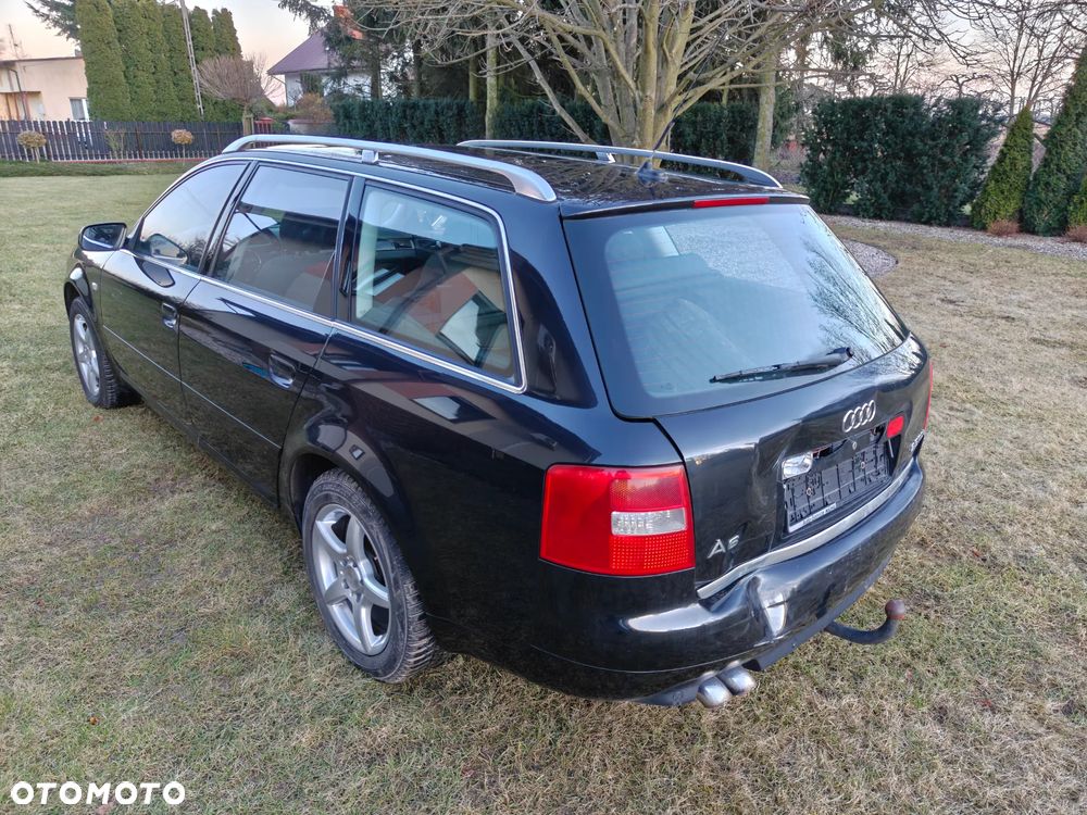 Audi A6 Avant 2.5 TDI - 19