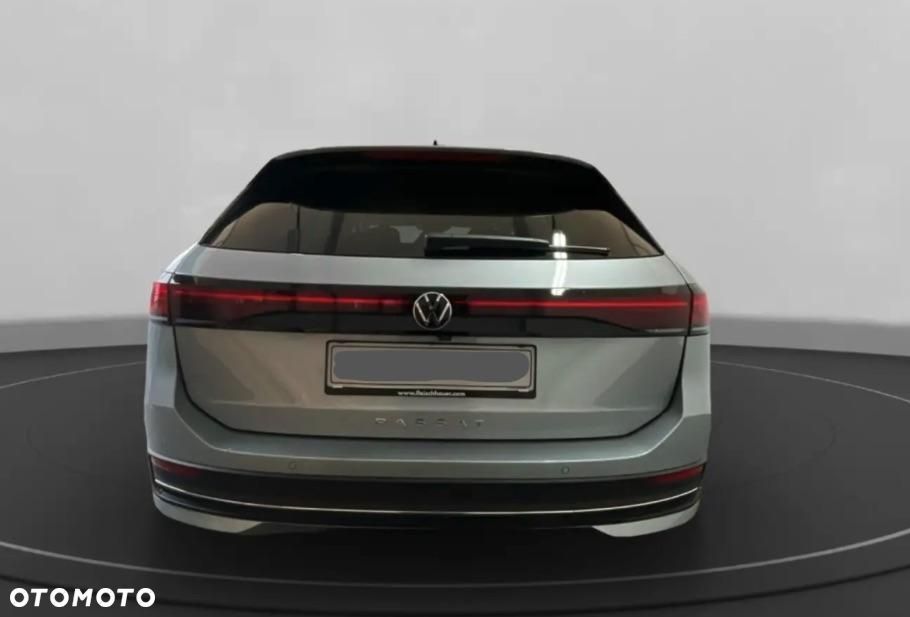Volkswagen Passat - 6