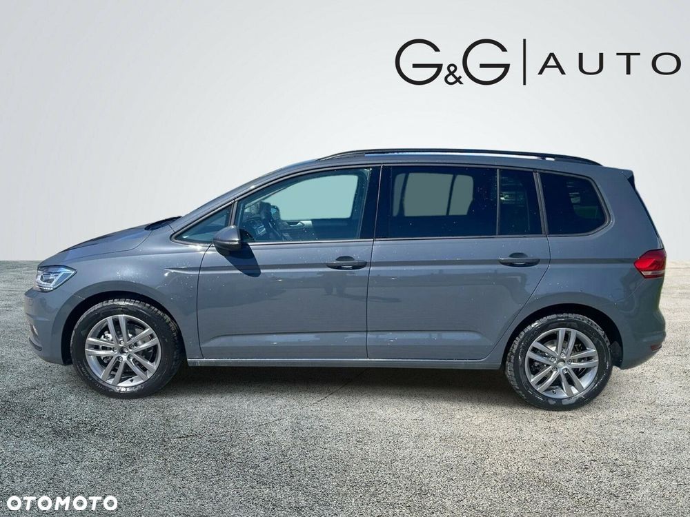 Volkswagen Touran - 4