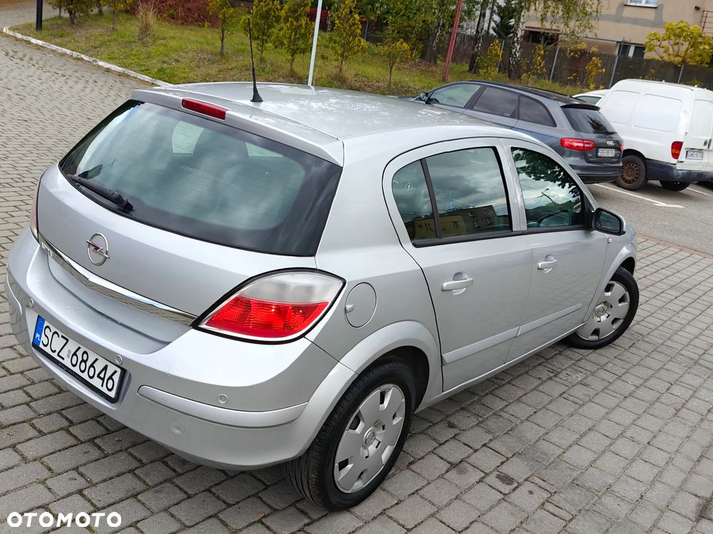 Opel Astra 1.4 Edition Plus - 17