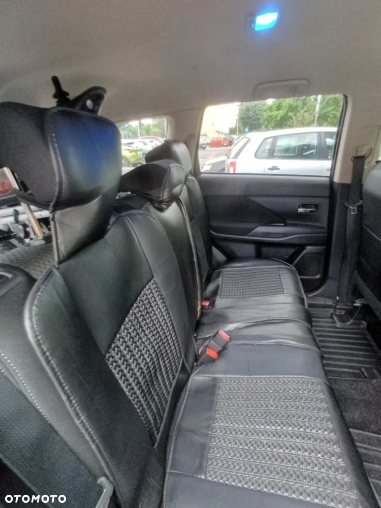 Mitsubishi Outlander 2.0 2WD CVT Diamant Edition - 16