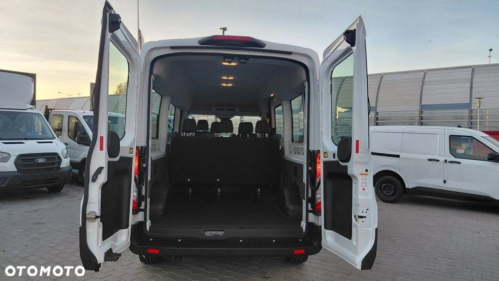 Ford Nowy Transit - 11