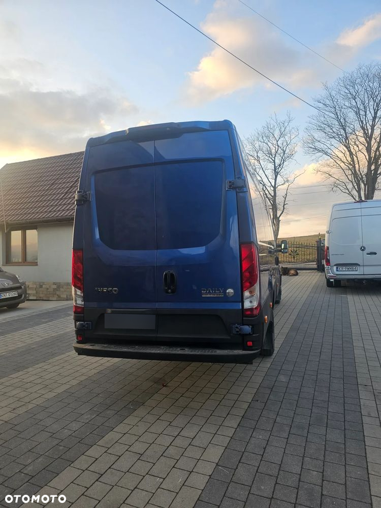 Iveco Daily - 8