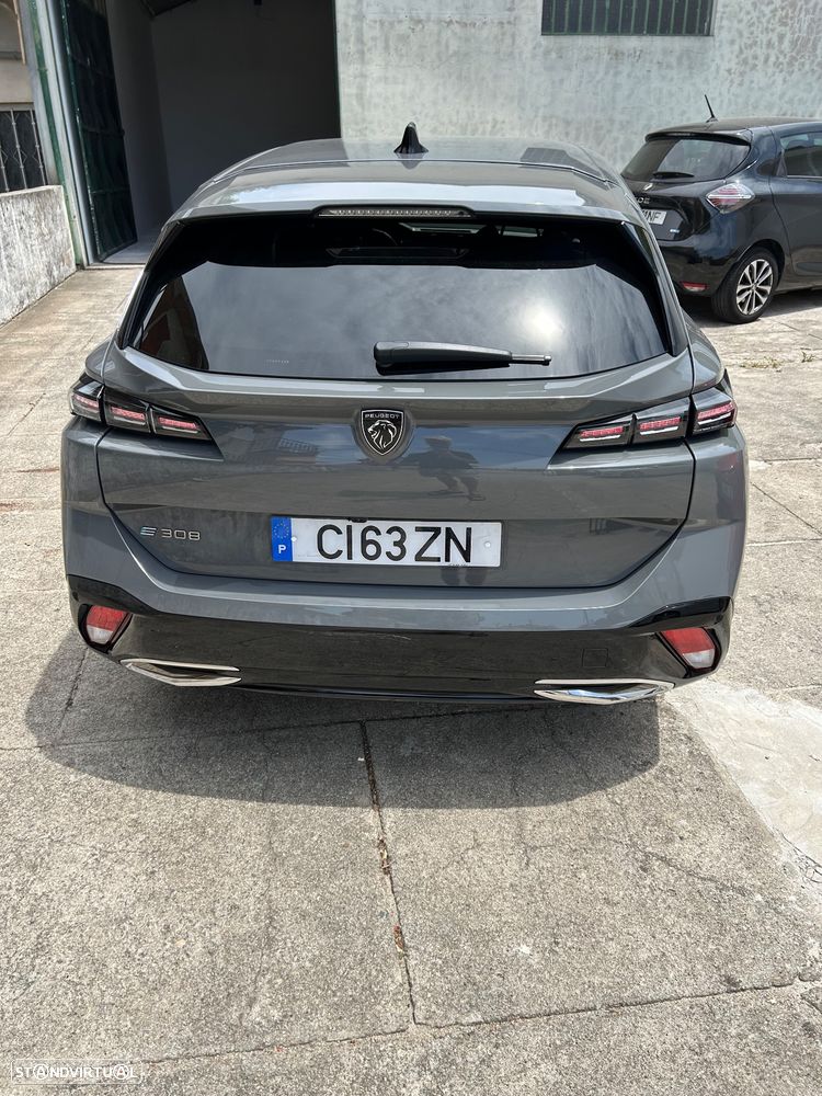Peugeot e-308 - 2