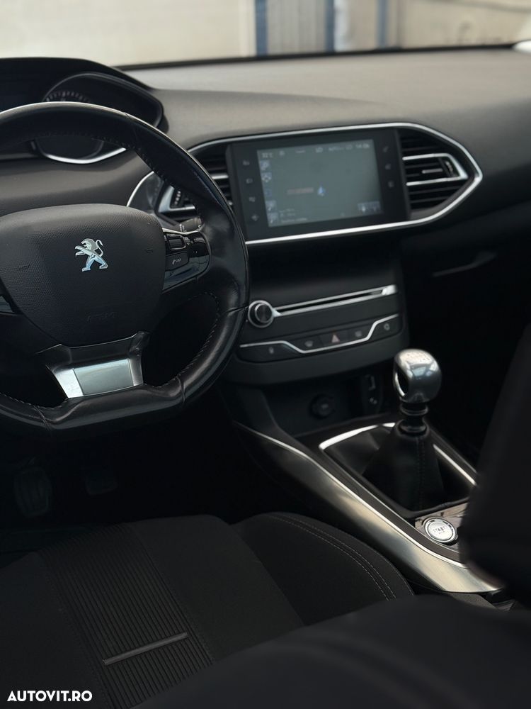 Peugeot 308 1.6 THP Active - 6