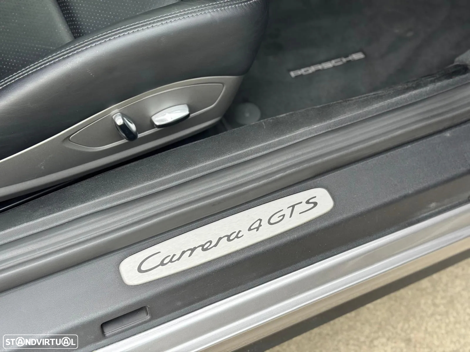 Porsche 911 (991) Carrera 4 GTS PDK - 13