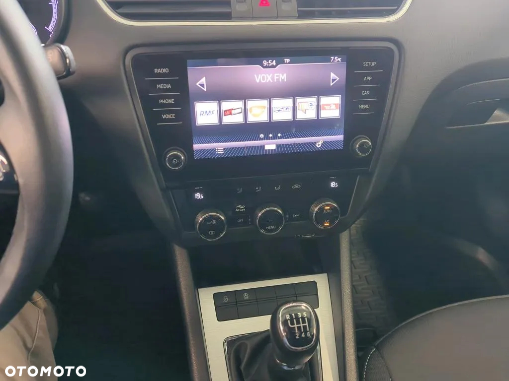 Skoda Octavia 1.5 TSI ACT Ambition - 10