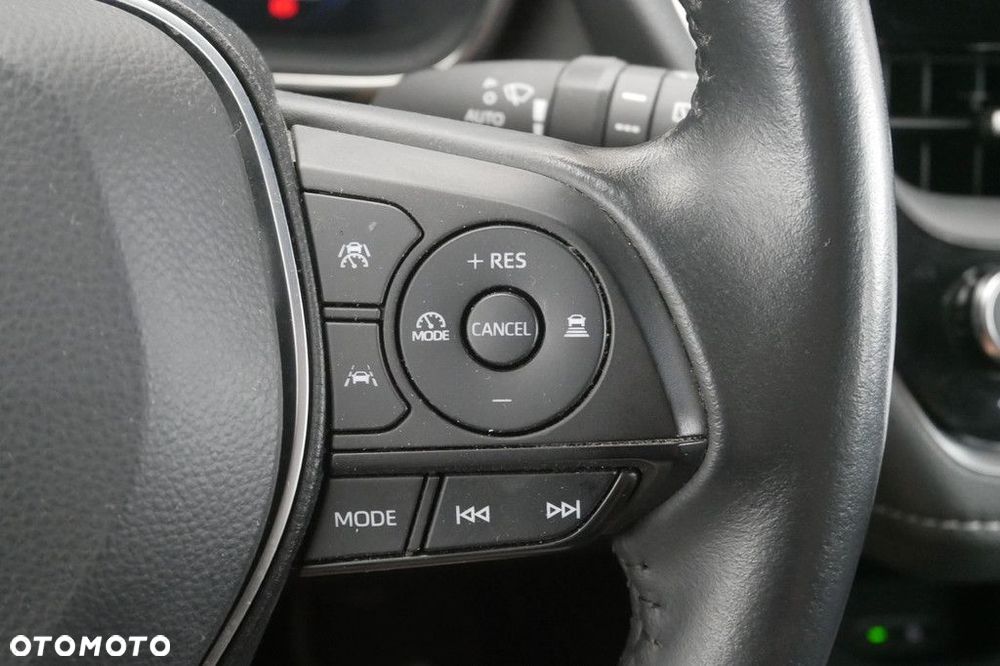 Toyota Corolla 1.8 Hybrid Comfort - 27